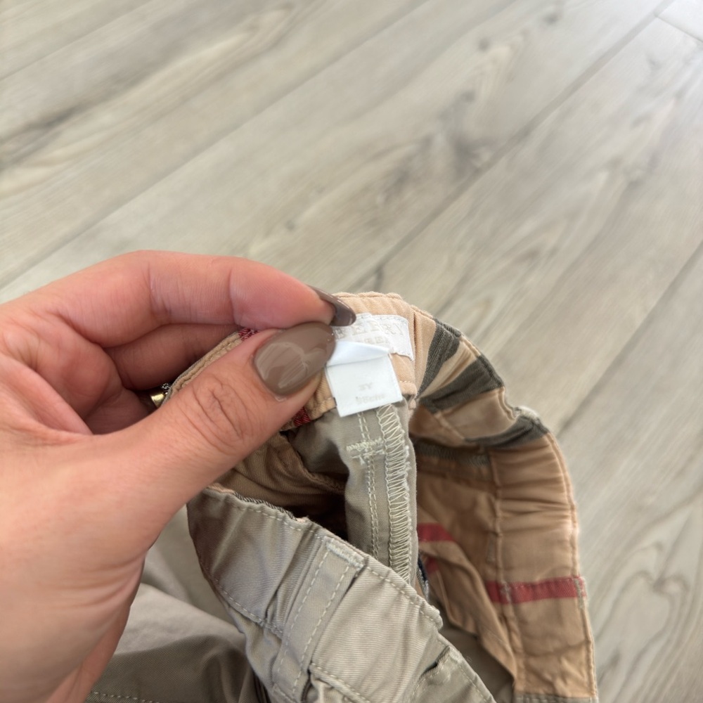 Burberry Kids Tan Bottoms - Picture 6 of 6